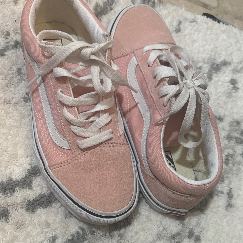 Vans Women's Blush Pink Sneakers